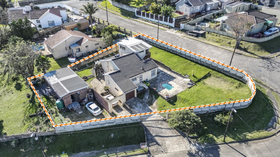 4 Bedroom Property for Sale in Cambridge Eastern Cape